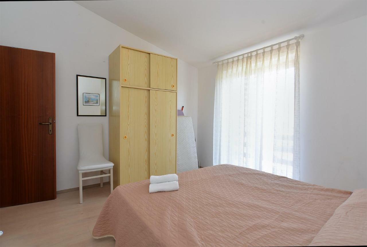 Apartment Gracijela 827 Medulin Exterior foto