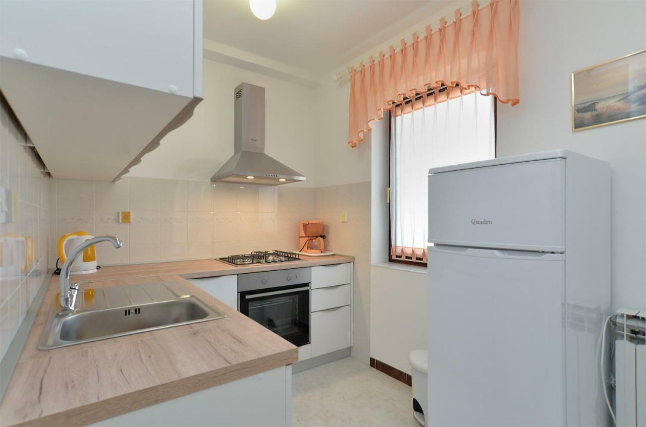 Apartment Gracijela 827 Medulin Exterior foto