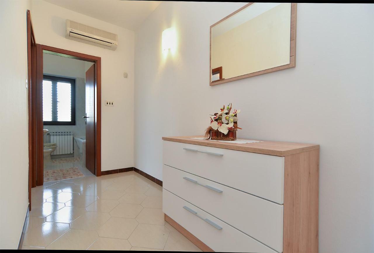 Apartment Gracijela 827 Medulin Exterior foto
